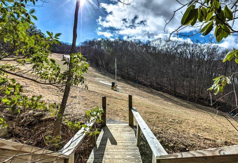 Designer Home W/ Fire Pit ~ 70 Steps To Slopes!