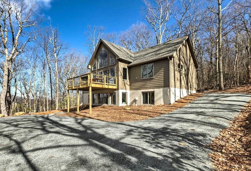 Designer Home W/ Fire Pit ~ 70 Steps To Slopes!