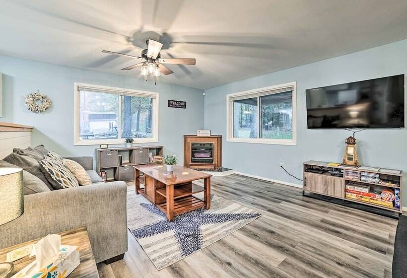 Dog Friendly Harrison Retreat W/ Grill & Fire Pit!