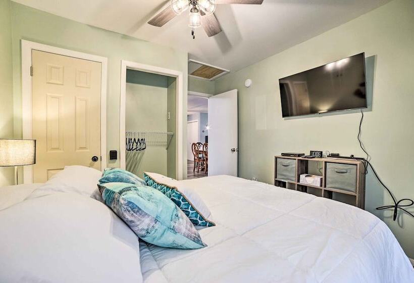 Dog Friendly Harrison Retreat W/ Grill & Fire Pit!