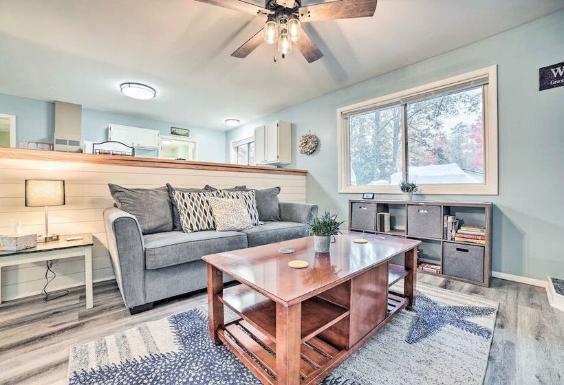 Dog Friendly Harrison Retreat W/ Grill & Fire Pit!