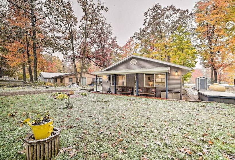 Dog Friendly Harrison Retreat W/ Grill & Fire Pit!