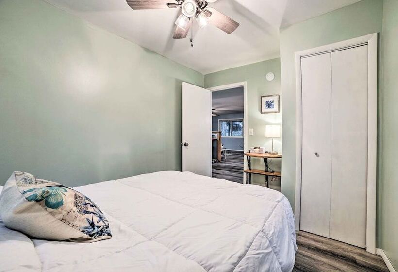 Dog Friendly Harrison Retreat W/ Grill & Fire Pit!