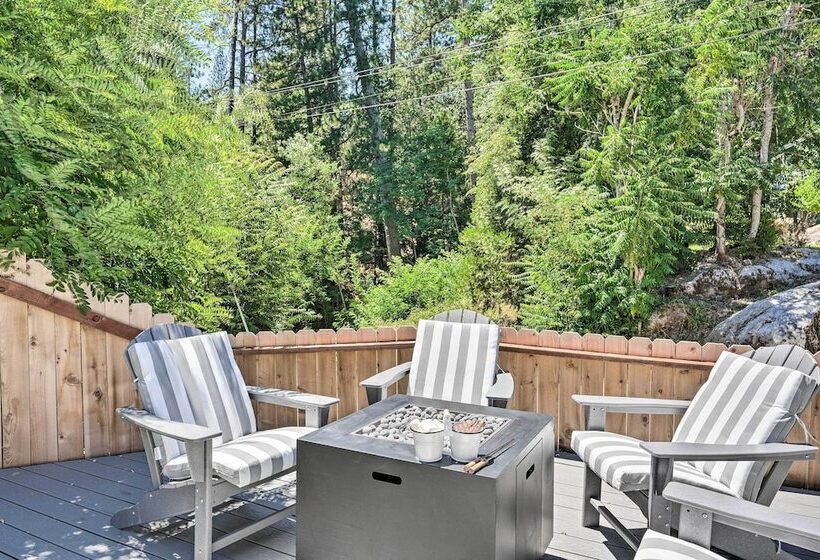 Downtown Nevada City 1900 Victorian Retreat!