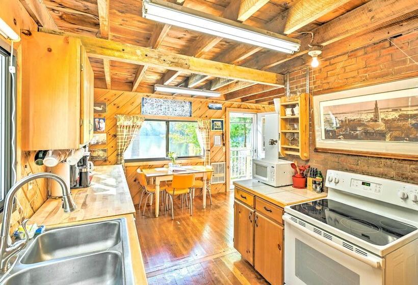 Dreamy Bucksport Hideaway On Freshwater Pond!