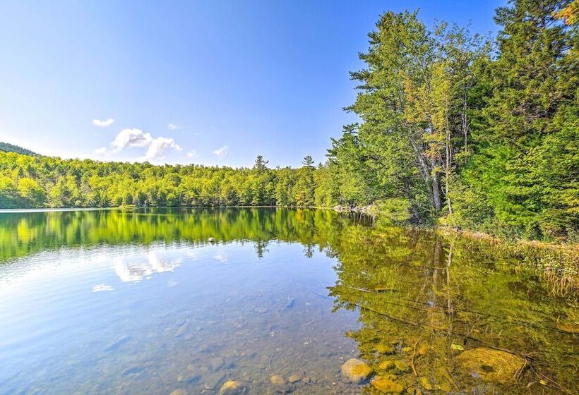 Dreamy Bucksport Hideaway On Freshwater Pond!