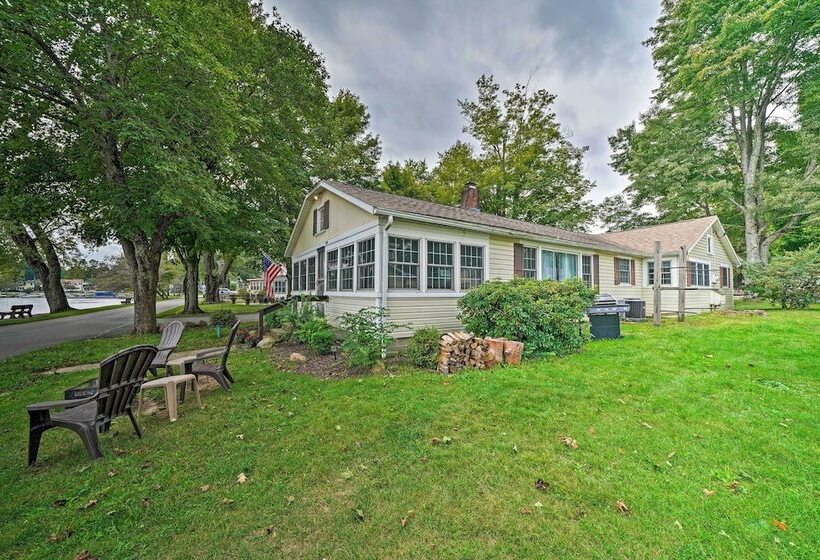 Dreamy Waterfront Home W/ Grill: Boat & Ski!