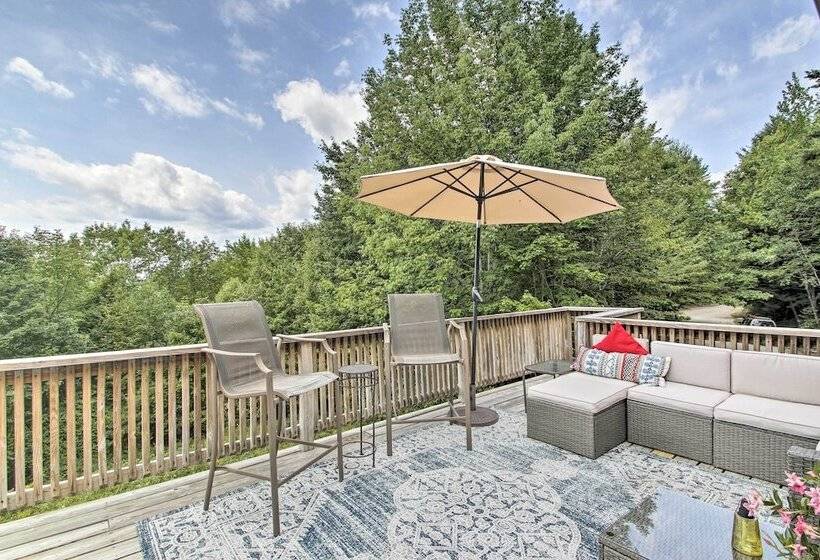 Elegant & Quiet Maine Escape W/ Sauna & Deck!
