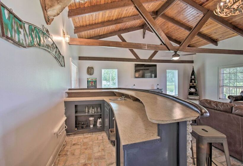 Theriot  Camp Outdoor Dreaming  Retreat W/ Dock!