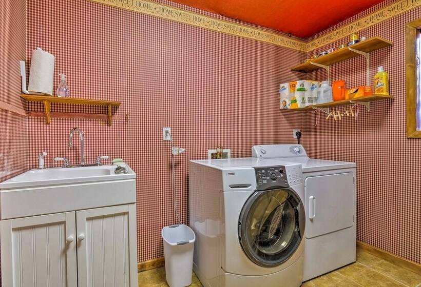 Fairplay House W/ Deck & Panoramic Nature Views!