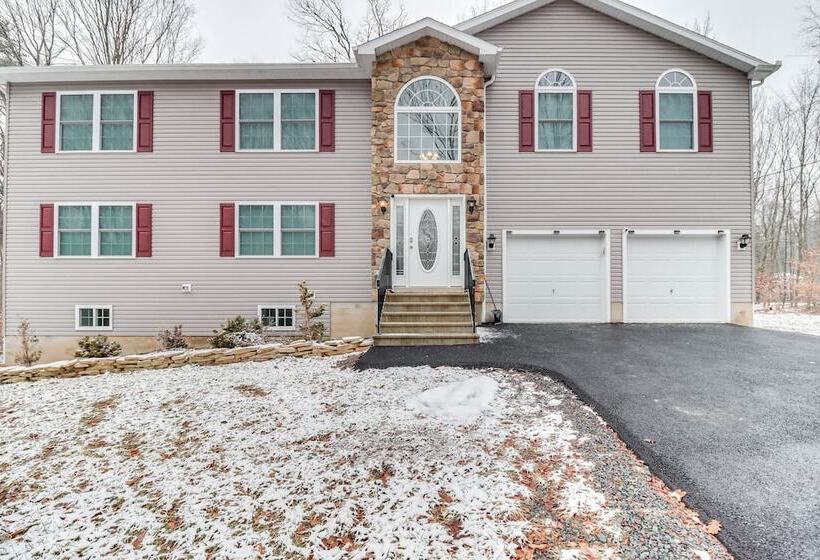 Family Friendly Arrowhead Lake Home W/ Kayak!