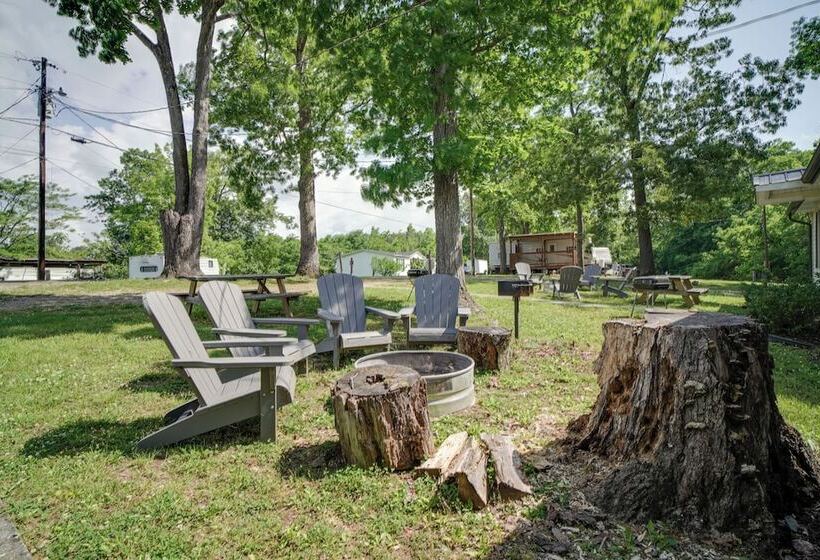 Lakefront Cabin In Dandridge W/ Fire Pit & Grill!