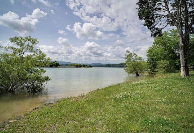 Lakefront Cabin In Dandridge W/ Fire Pit & Grill!