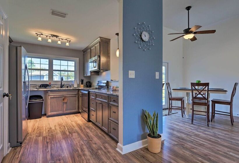 Ocean Springs Beach House W/ Saltwater Pool!