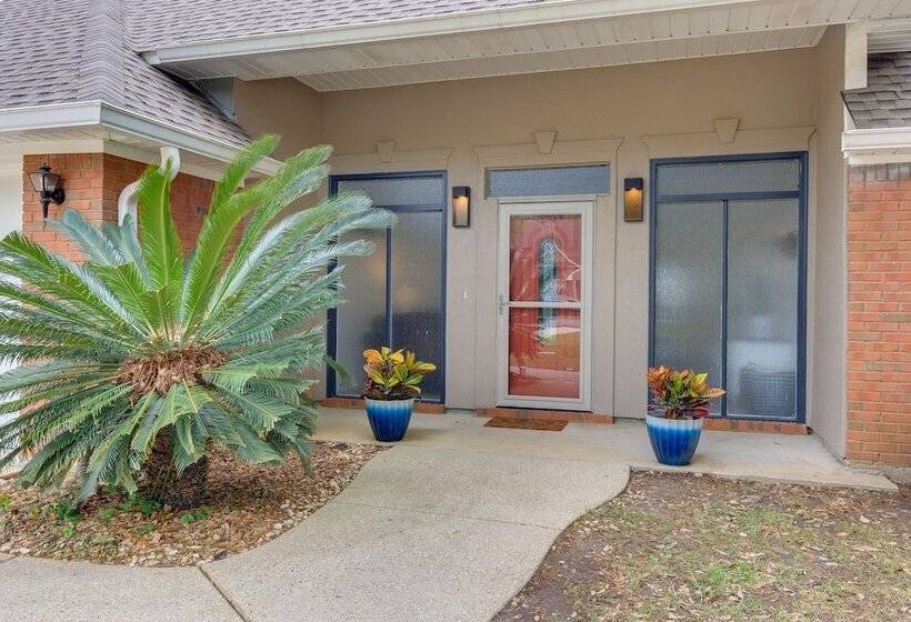 Ocean Springs Beach House W/ Saltwater Pool!