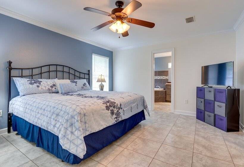 Ocean Springs Beach House W/ Saltwater Pool!