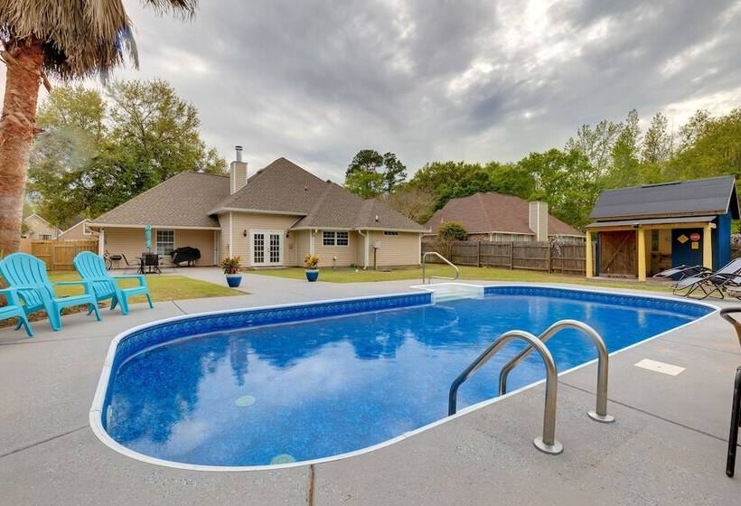 Ocean Springs Beach House W/ Saltwater Pool!