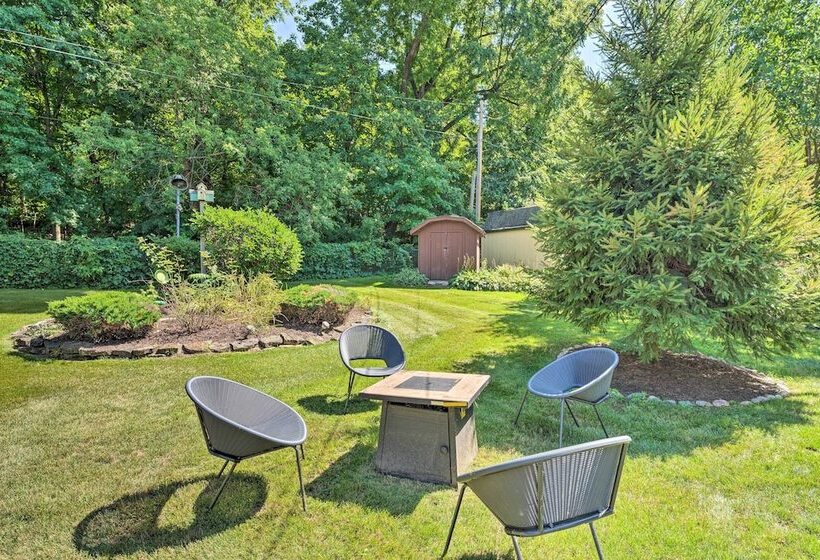 Fantastic House: Balcony, Steps To Lake Como!