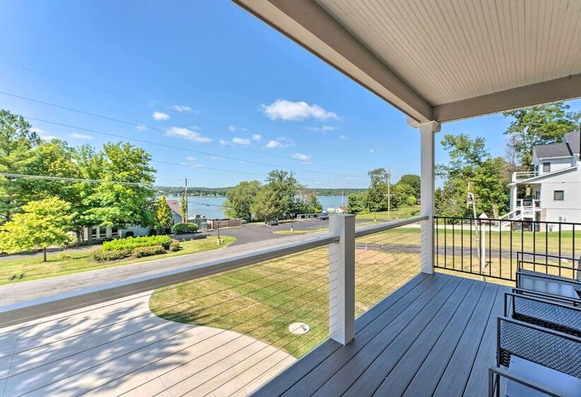 Fantastic House: Balcony, Steps To Lake Como!