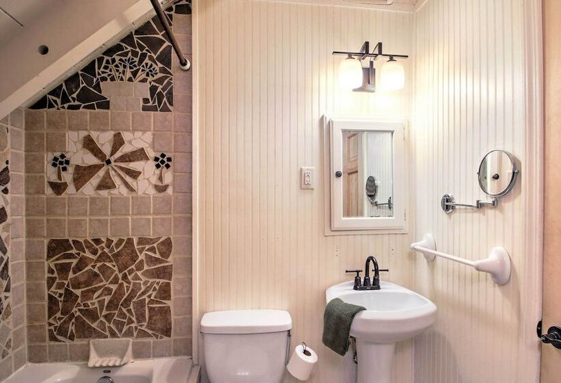 Gilford Cabin   2 Mi To Gunstock Mountain Resort!