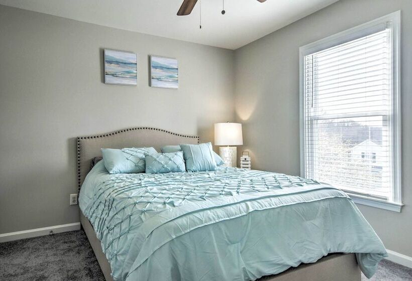 Gorgeous Graham Home With Private Outdoor Pool!