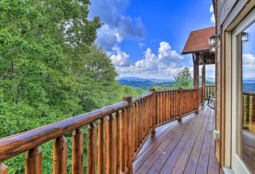 River Access & Game Room: Piney Creek Cabin!