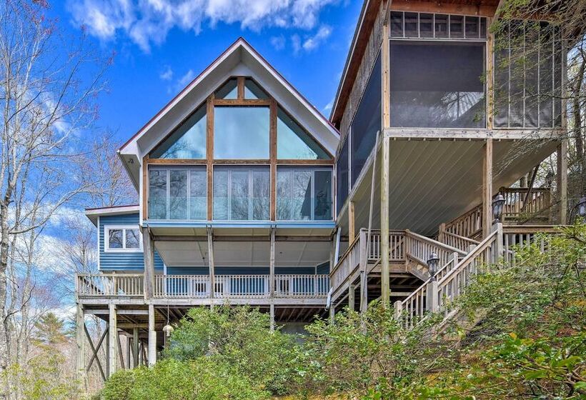 Deck + Lake Views: Grand Glenville Retreat