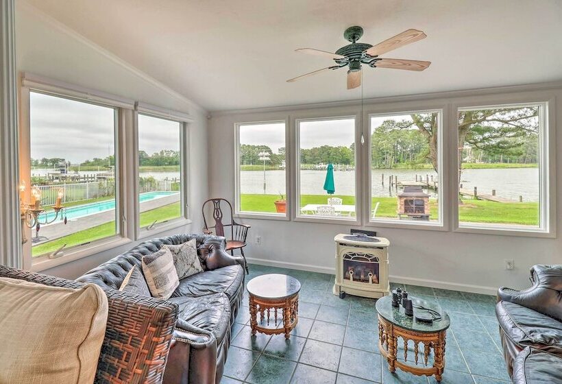 Grasonville Home W/ Private Pool On The Water