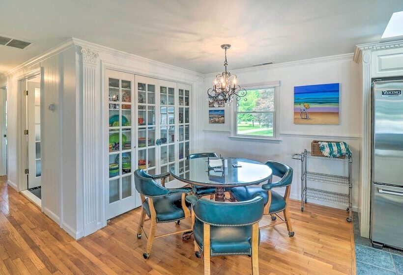 Grasonville Home W/ Private Pool On The Water