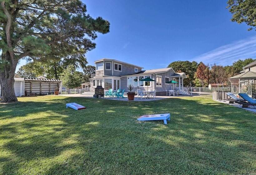 Grasonville Home W/ Private Pool On The Water