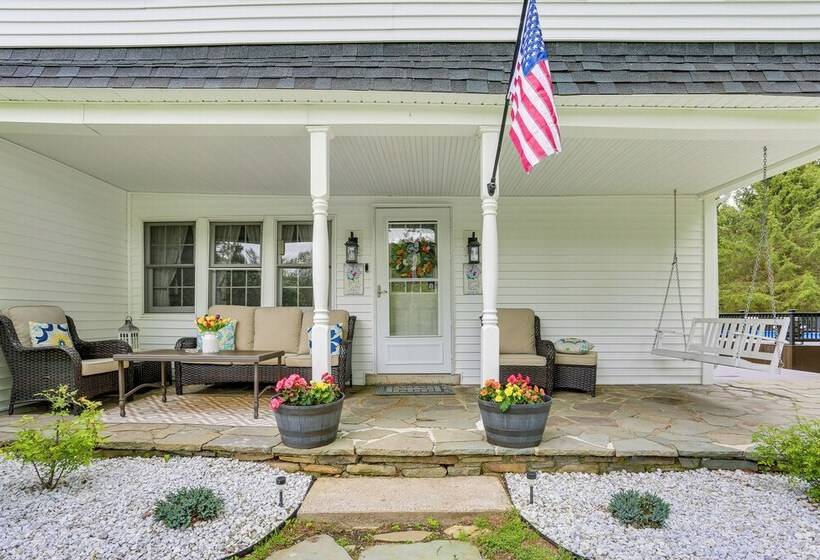 Hot Tub, Game Room: Greentown Home Near State Park