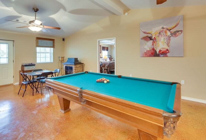 Guest House  92 Acre Buffalo Hideaway W/ Rec Barn