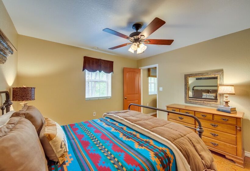 Guest House  92 Acre Buffalo Hideaway W/ Rec Barn