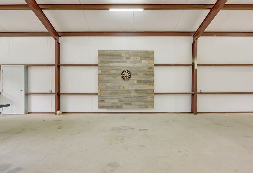 Guest House  92 Acre Buffalo Hideaway W/ Rec Barn