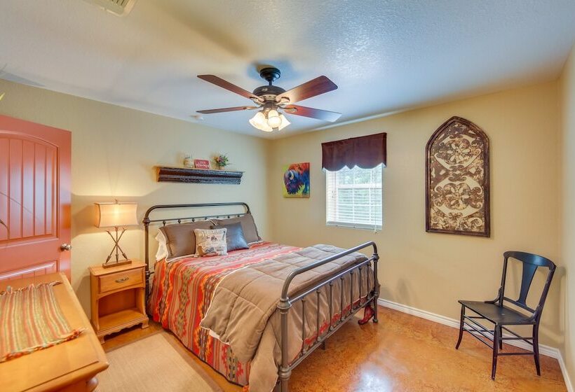 Guest House  92 Acre Buffalo Hideaway W/ Rec Barn