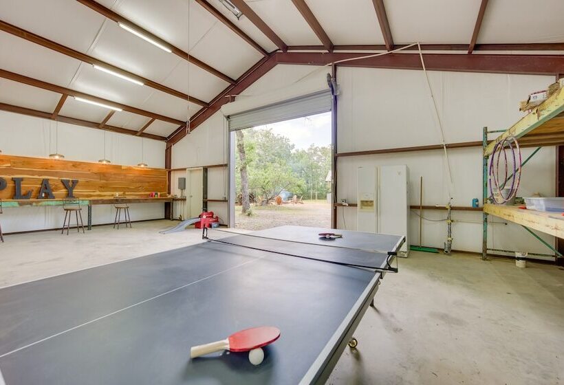 Guest House  92 Acre Buffalo Hideaway W/ Rec Barn