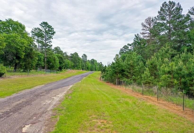 Guest House  92 Acre Buffalo Hideaway W/ Rec Barn