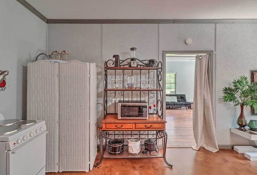 Heavenly Heber Springs Hideaway: Fish & Hike!