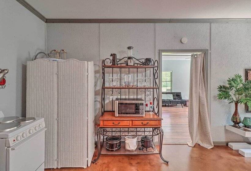 Heavenly Heber Springs Hideaway: Fish & Hike!