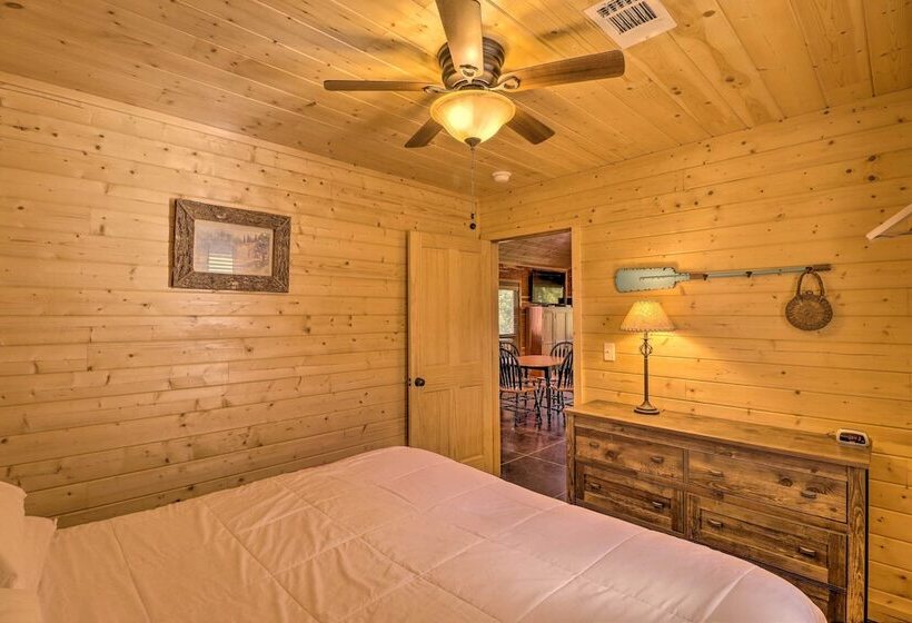 Heber Springs Cabin W/ Deck + River Views!