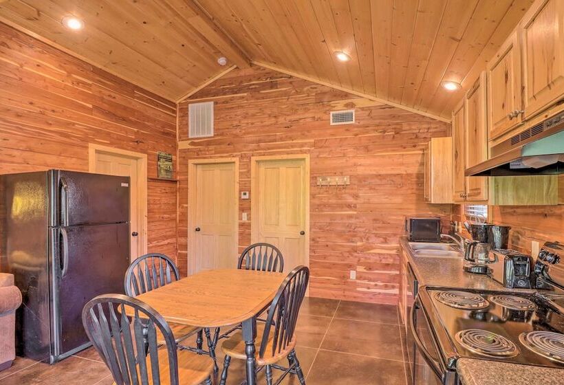 Heber Springs Cabin W/ Deck + River Views!