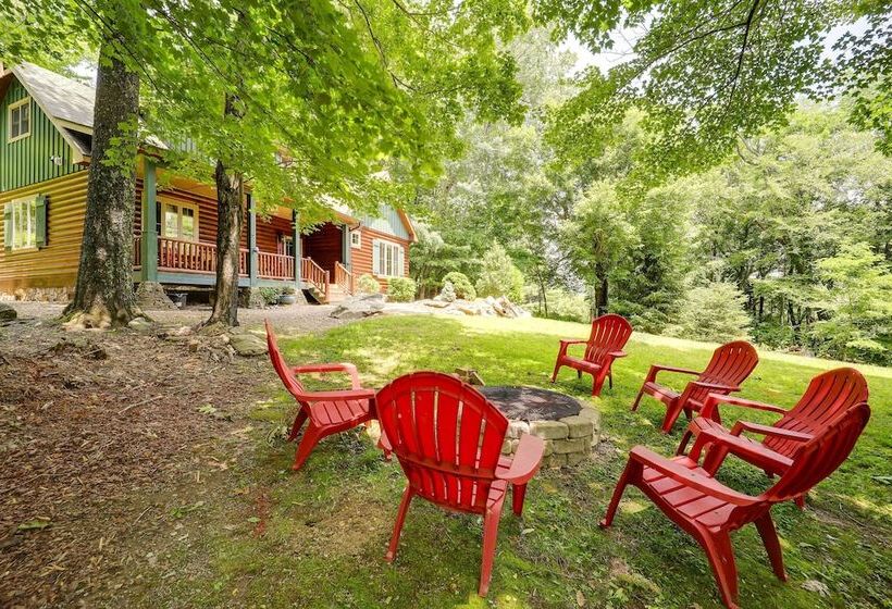 Hilltop Hideaway  Cabin W/ Porch + Fire Pit!