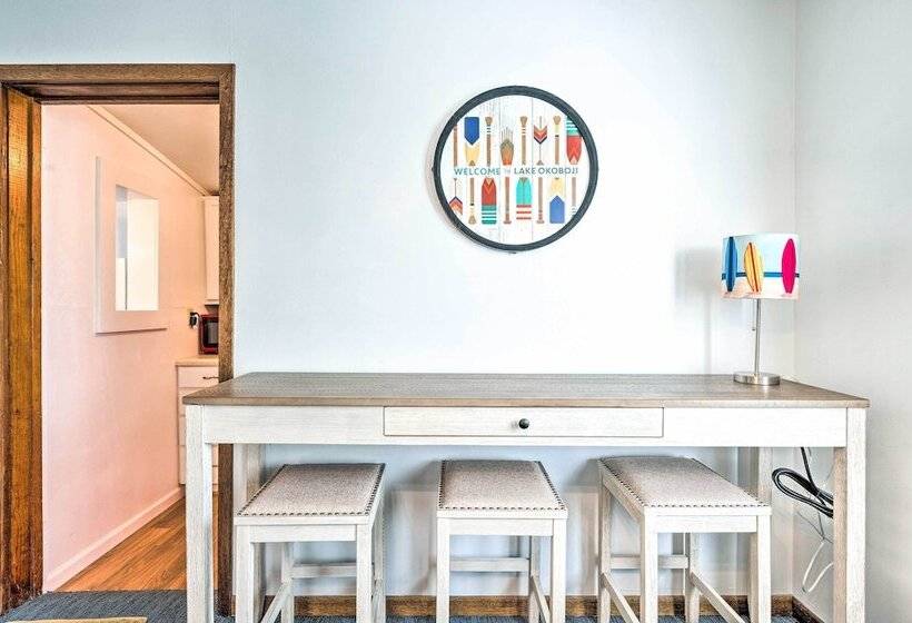 Historic Cabin Retreat: Steps To Okoboji Lake