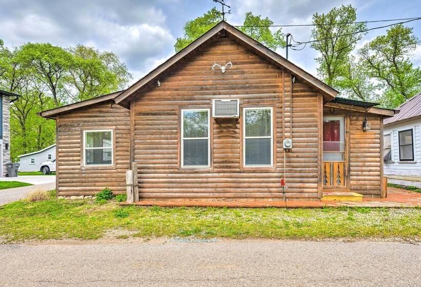 Historic Cabin Retreat: Steps To Okoboji Lake