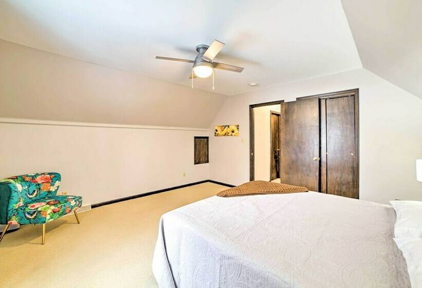 Holland Home W/ Fire Pit  Walk To Lake!