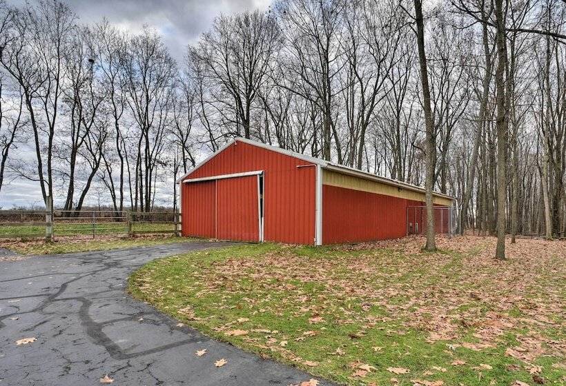 Home On 10 Acres: Perfect For Msu Football Weekend