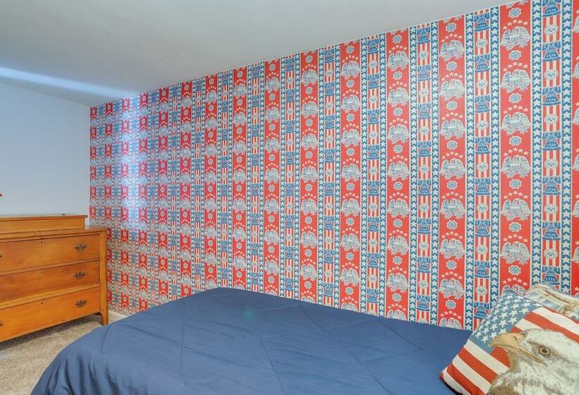 Home W/ Screened In Porch < 1 Mi To Lake Erie