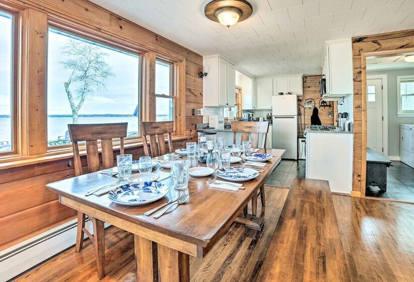 Houghton Lake Cottage W/ New Private Deck!