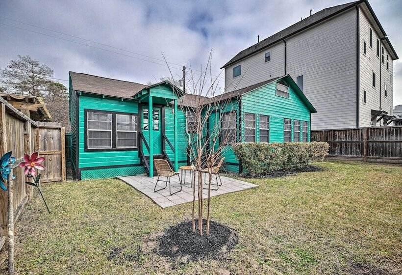 Houston Heights Bungalow   6 Mi To Downtown!