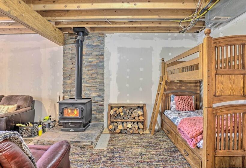 Idyllic Fairplay Cabin W/ Mt Silverheels View